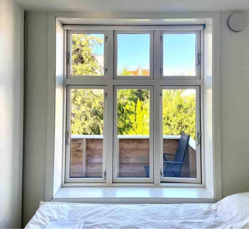 Leilighet Private With Balcony In *